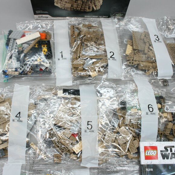 Lego 75318 Star Wars The Child Baby Yoda Grogu The Mandalorian Building Set Open - Picture 4 of 12